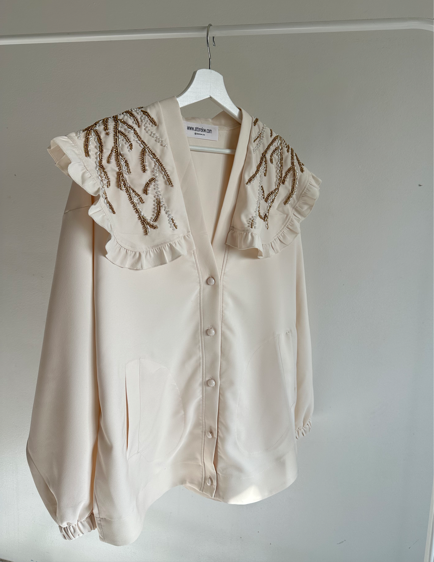 Off-white shirt embellished collar